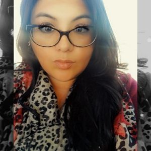 Meet your Posher, Mayela